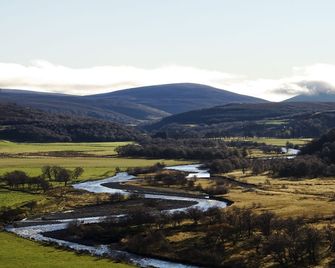 The Smugglers Hostel - Ballindalloch - Venkovní prostory
