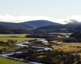 The Smugglers Hostel - Ballindalloch - Venkovní prostory