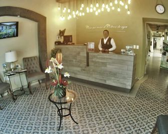 Hotel La Merced - Colima