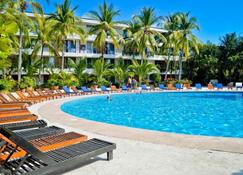 Hotel Villas Paraiso / Room 25 - Ixtapa - Pool