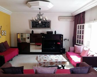Benzineb Immo Cité Khadra - Tunis - Living room
