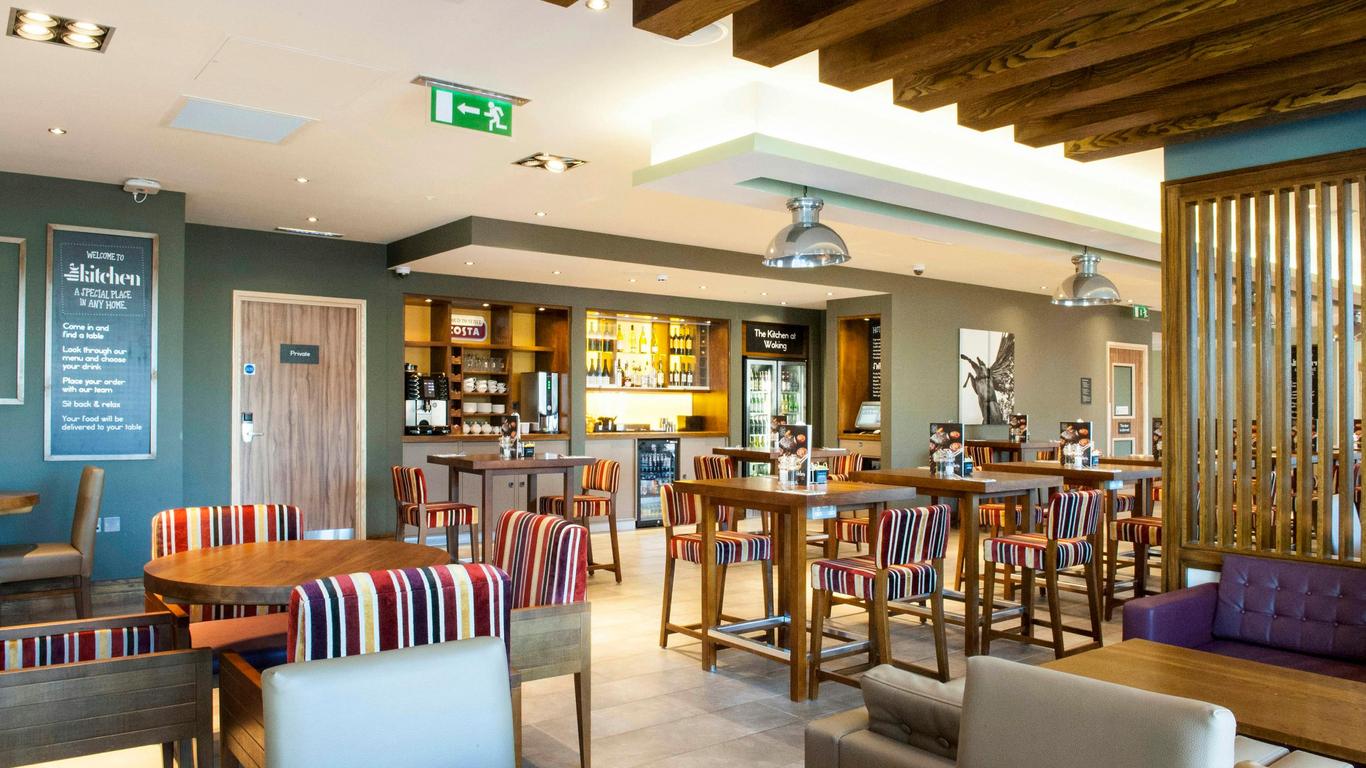 Premier Inn Woking Town Centre