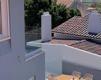 Luna House & Cowork - Cascais - Balcony