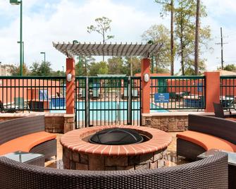 Homewood Suites by Hilton Slidell - Slidell - Zwembad