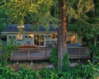 Heron House - Hot Tub And Wine Tastings Included - Healdsburg - Edificio
