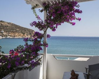 Akrogiali Pension - Platis Gialos - Balkon