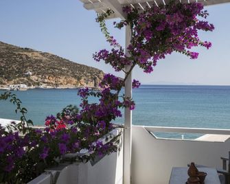 Akrogiali Pension - Platis Gialos - Balkón