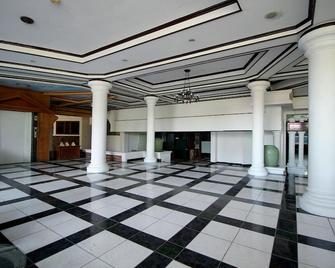 OYO 2360 Hotel Rio - Bengkulu City - Lobby
