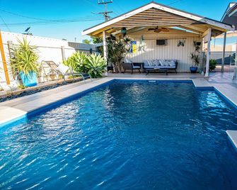 Resort on Morgan with Beautiful Private Pool, Pet Friendly - Broken Hill - Zwembad