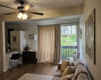 Kona Mansions - Kailua-Kona - Wohnzimmer