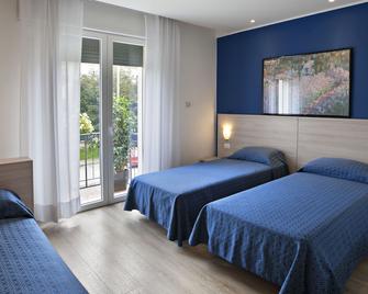 Hotel Garibaldi - Padua - Bedroom
