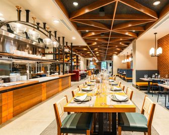 The Lawrence Hotel Lawrenceville, Tapestry Collection by Hilton - Lawrenceville - Restaurant