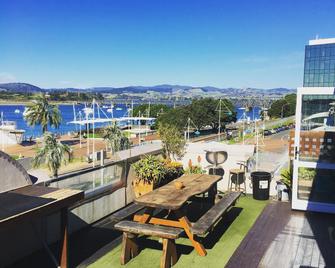Harbourside City Backpackers - Tauranga - Balkon