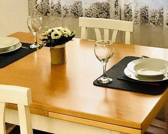 La Maison de Gioel - Olbia - Comedor