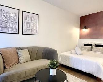 L'Arizona - Saint-Étienne - Bedroom