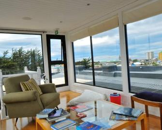 Hotel Ilaia - Punta Arenas - Wohnzimmer