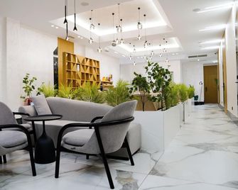 Nayel Hotel - Durrës - Lobby