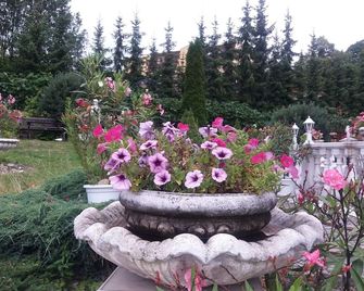 Hotel Garni - Ostrava - Outdoor view