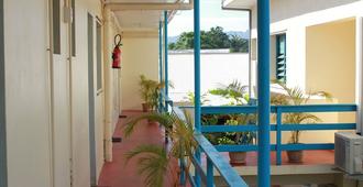 Pacific Paradise Motel - Port Vila - Balkon