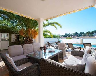 Villa Malibu - Plusholidays - Moraira - Binnenhof