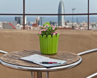 Bcnstop Sagrada Familia - Barcelona - Balcón