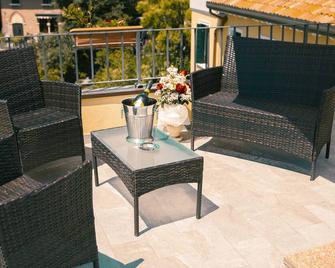 فندق فيلا إديرا - البندقية - شرفة