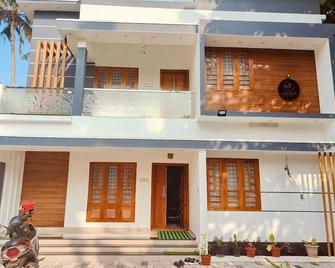 Palm Paradise Home Stay - Varkala - Building