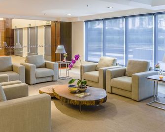 Blue Tree Premium Alphaville - Barueri - Lounge