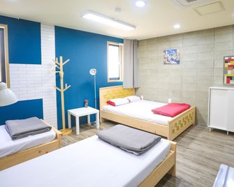 Midtown Hostel Daegu - Daegu