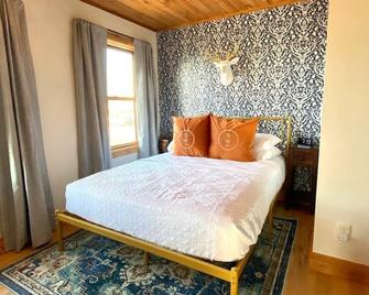 Sweetwater Suite East - Grand Marais - Schlafzimmer