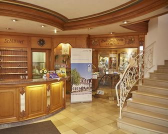 Flair Hotel Weinstube Lochner - Bad Mergentheim - Front desk