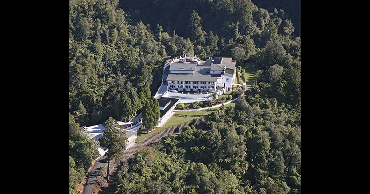 Waitakere Resort & Spa in Waitakere, New Zealand from $96: Deals ...