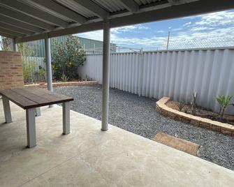 Ocean View Villa 1 - Denham - Denham - Patio