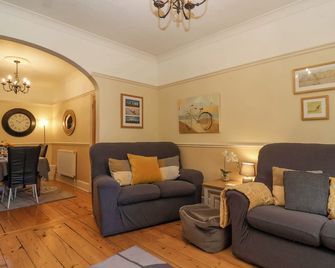 Green Gate Cottage - Southwold - Living room