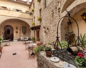 Residenza d'Epoca Palazzo Buonaccorsi - San Gimignano