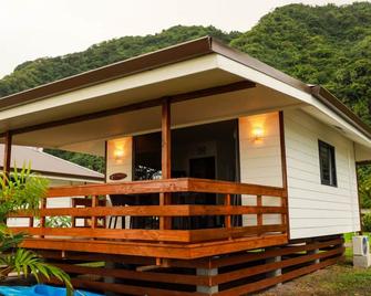 Tahiti Iti - Bungalow Rahiti - Teahupoo - Edificio