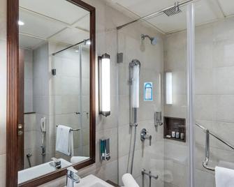 Club Mahindra Pristine Peaks Naldehra - Mashobra - Bathroom