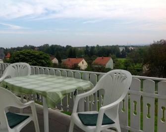 Bencze Vendégház Zalakaros - Zalakaros - Balcony