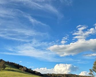 Zamenhof River Cabin - Peaceful Farm Escape - Pets Welcome - Murrumbateman - Vista del exterior