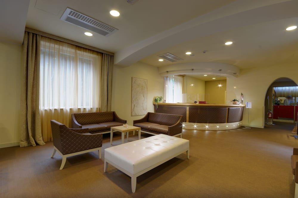 San Francesco Hotel - Loreto - Recepción