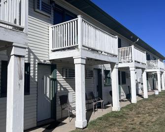 Hampton Motel - Hampton - Building