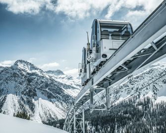 Tschuggen Grand Hotel Arosa - Arosa - Bangunan