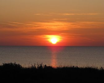 Sauble Beach Lodge - Sauble Beach