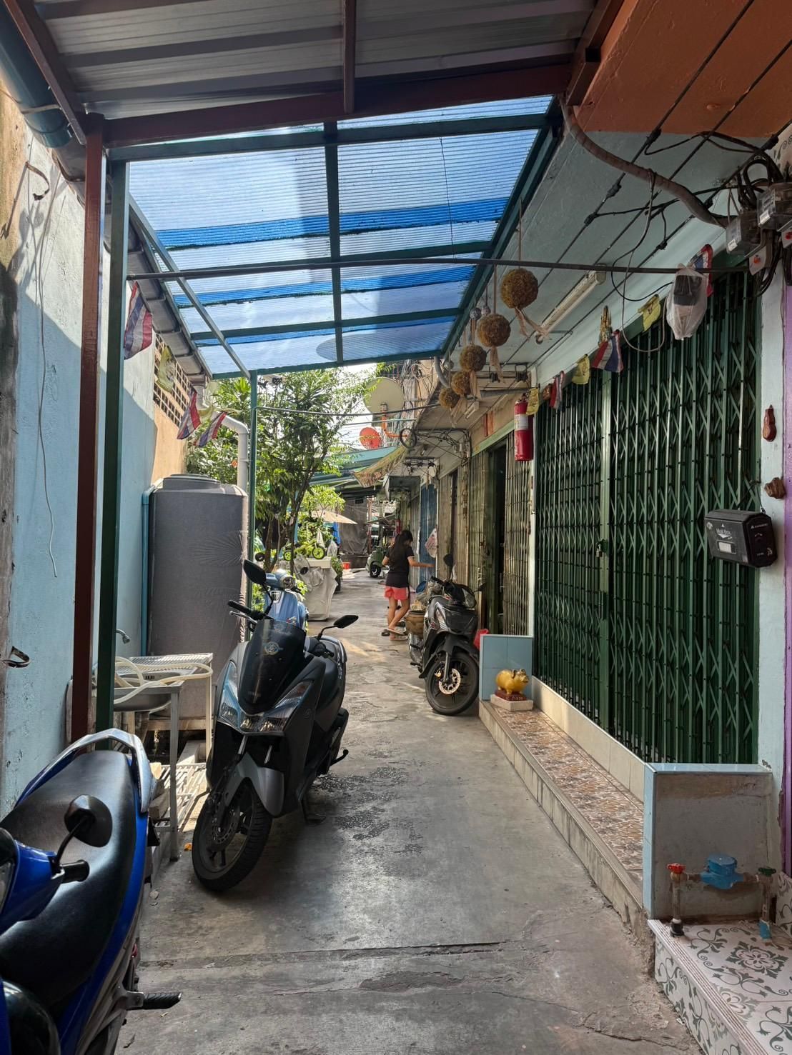 best 148 best train staytion - بانكوك - ردهة