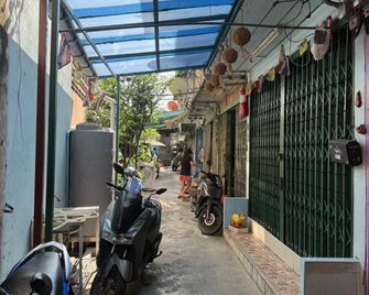 best 148 best train staytion - بانكوك - ردهة