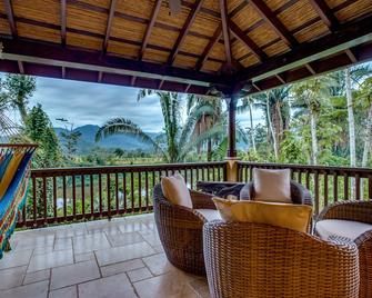 Sleeping Giant Rainforest Lodge - Belmopan - Balkon