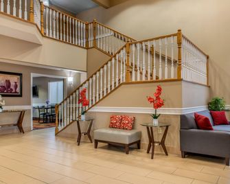 Quality Inn Bloomington Near University - Bloomington - Lobby