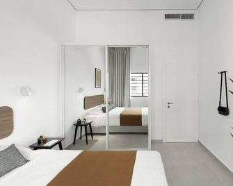 Mr Rothschild by Tlv2go - Tel Aviv