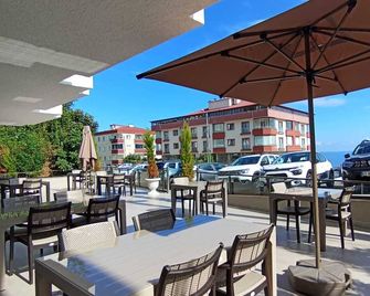 Erom Otel - Pelitli