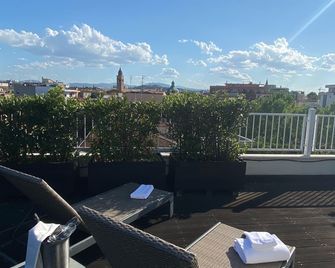Card International Hotel - Rimini - Balkon